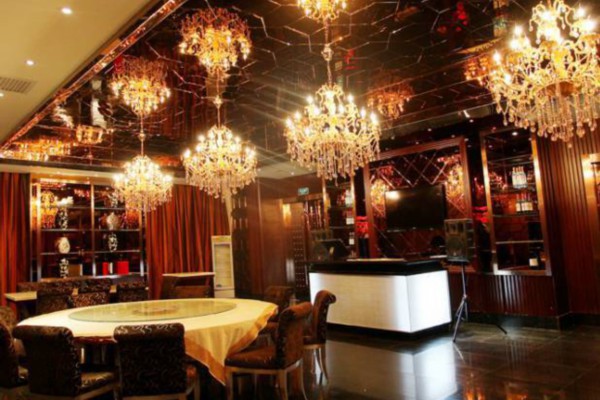 重庆夜韵足浴，养生之旅不打烊